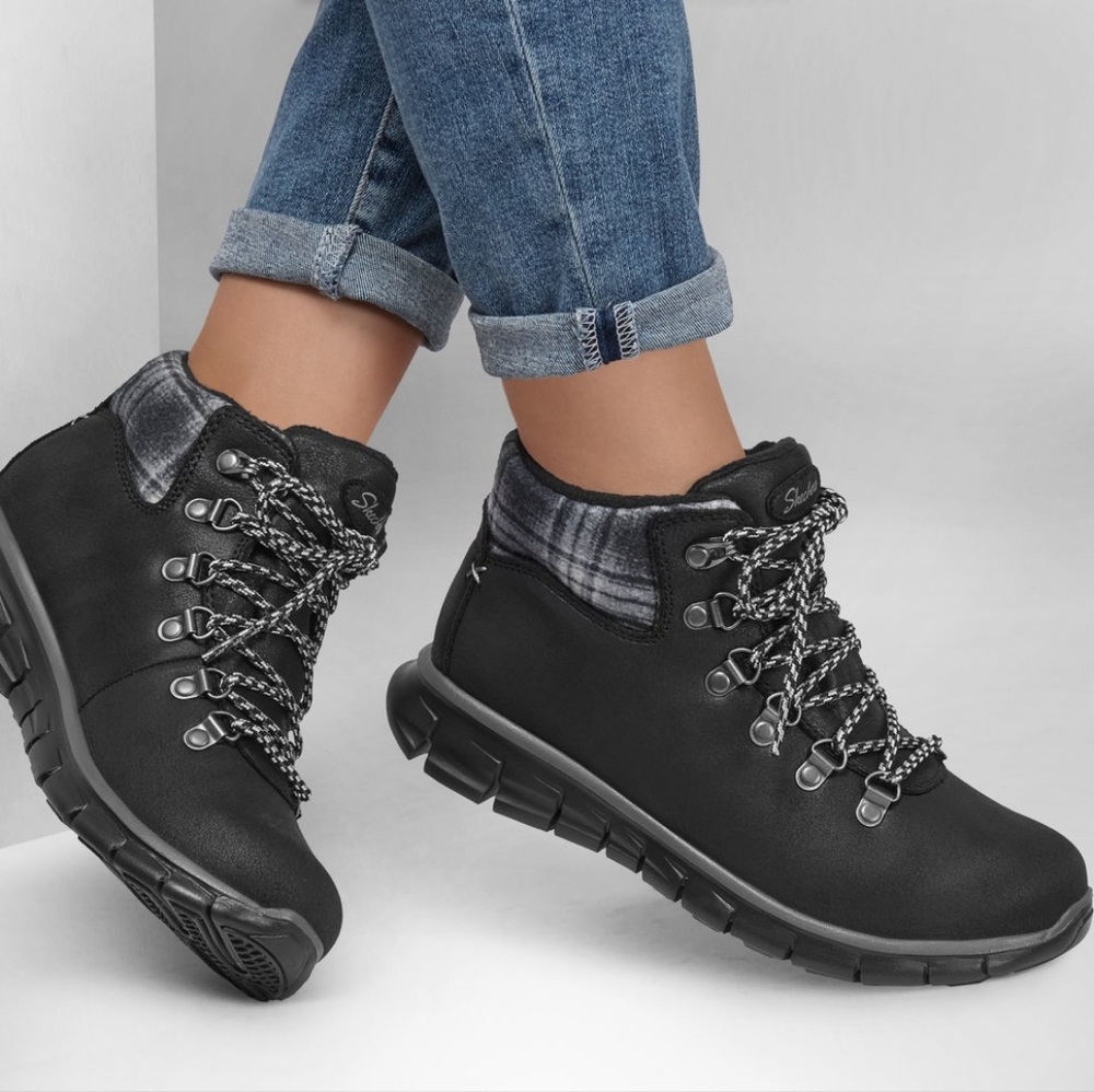 ❄️NIB❄️ Skechers Synergy Plaid Mood Women's Hiking Boots 6.5 Black